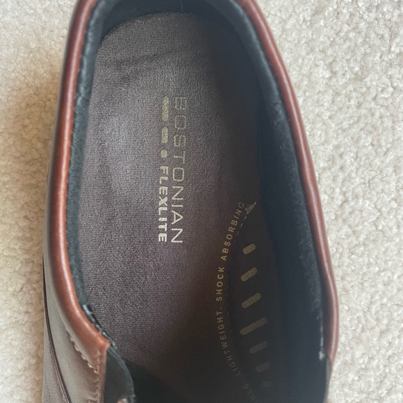Bostonian Men’s Bolton Oxford Slip-On (Brown) - Picture 7 of 10